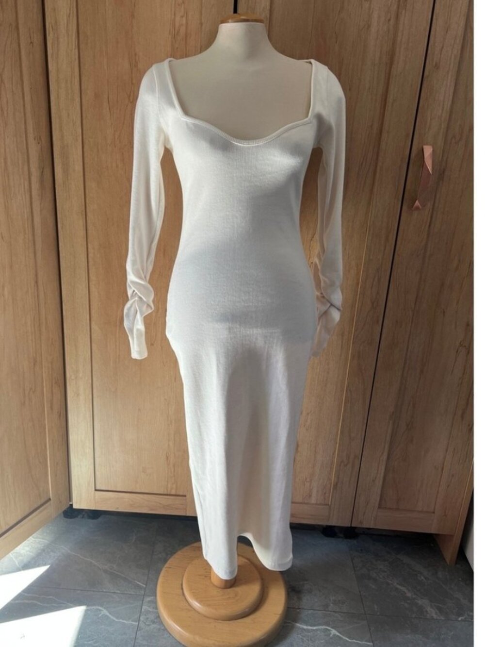 Missguided White Ribbed Sweetheart Neck Long Sleeve Maxi Dress US 8